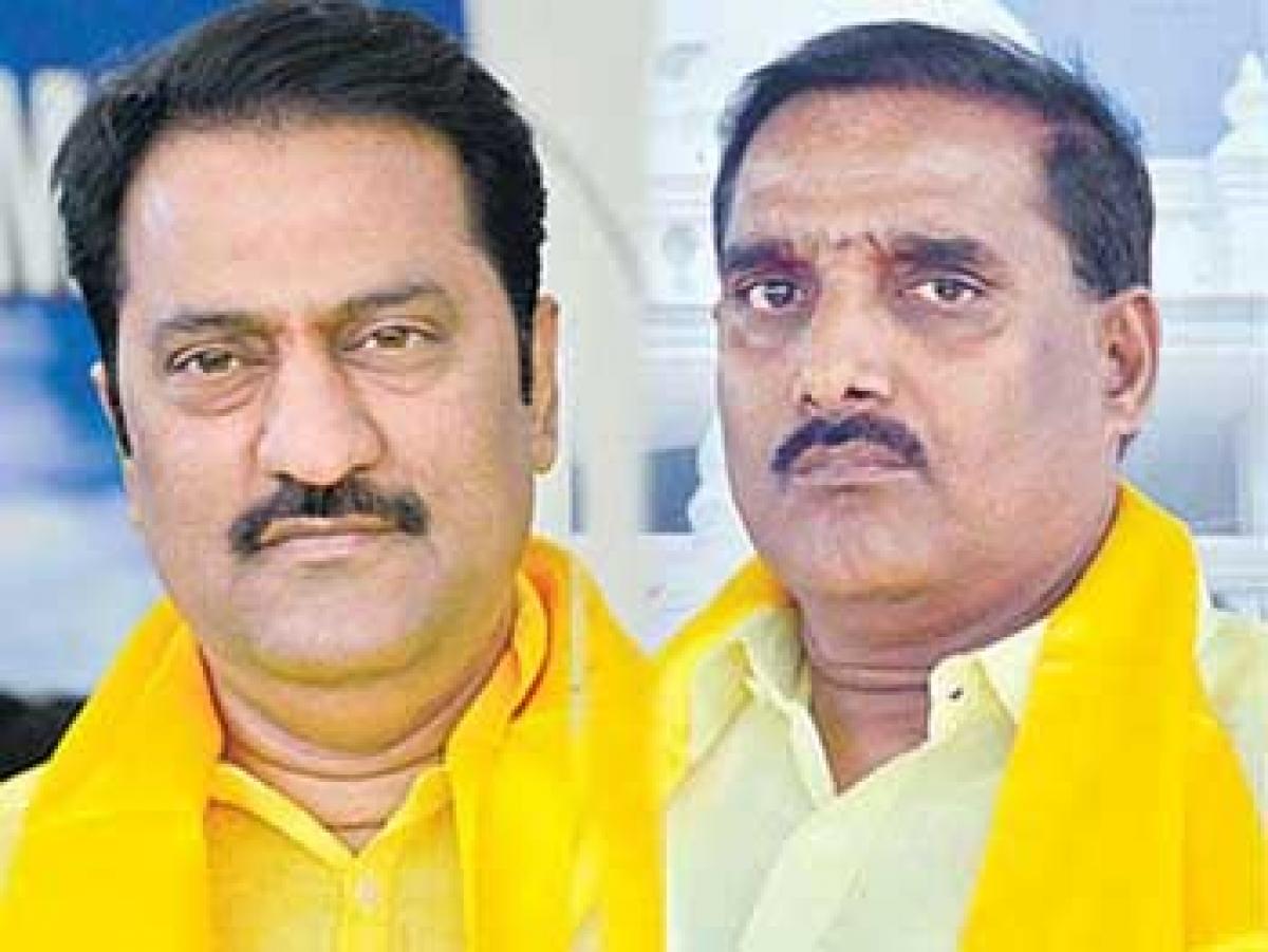 TDP MLAs Maganti Gopinath, Arikepudi Gandhi ready to join TRS